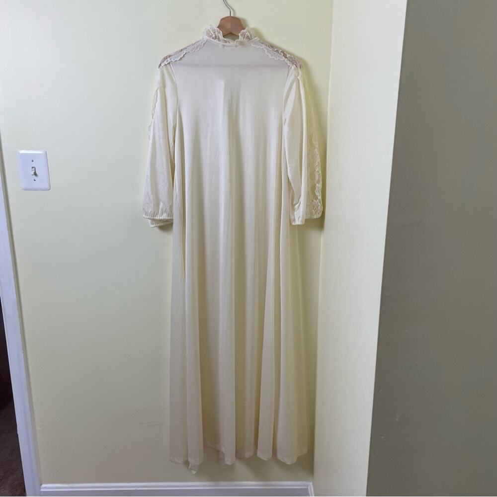 Vintage Ilise Stevens White Lace Nightgown Robe Made in USA SIZE SMALL - Picture 10 of 12